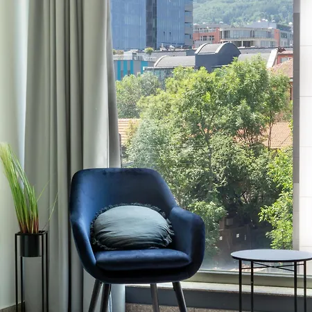 Vertigo 2 Modern 2-bedroom With Parking & Vitosha View Apartament