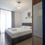 Vertigo 2 Modern 2-bedroom With Parking & Vitosha View Διαμέρισμα Σόφια