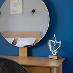 Vertigo 2 Modern 2-bedroom With Parking & Vitosha View Διαμέρισμα *