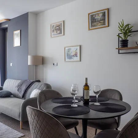 Apartment Vertigo 2 Modern 2-bedroom With Parking & Vitosha View