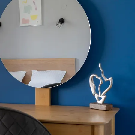 Vertigo 2 Modern 2-bedroom With Parking & Vitosha View Apartmán *