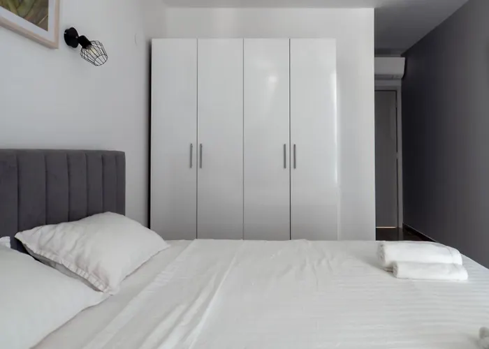 Vertigo 2 Modern 2-bedroom With Parking & Vitosha View Lejlighed *