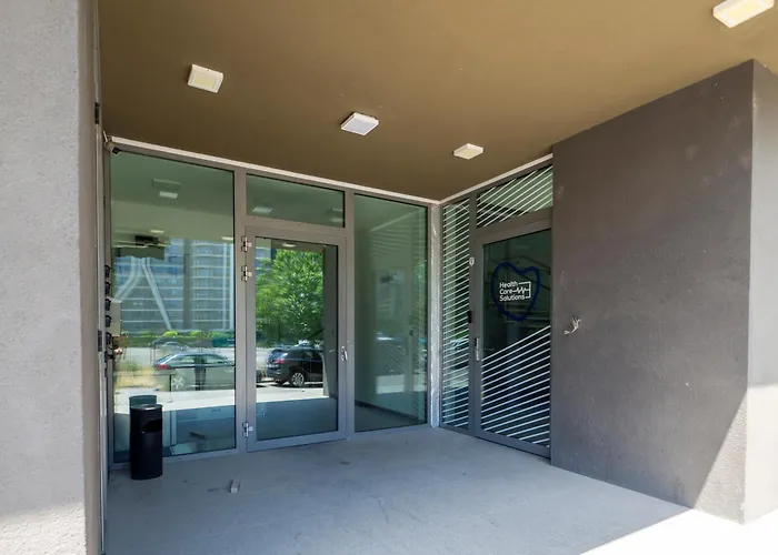 Vertigo 2 Modern 2-bedroom With Parking & Vitosha View סופיה