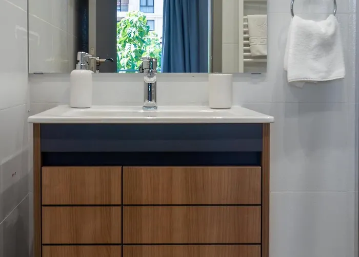 Vertigo 2 Modern 2-bedroom With Parking & Vitosha View