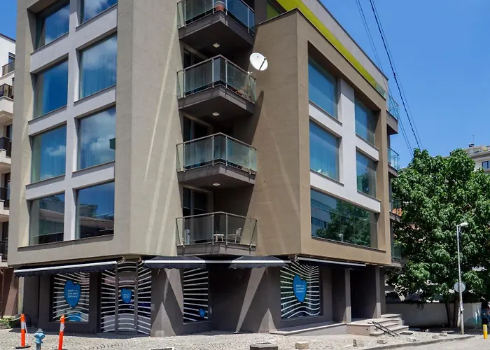 Vertigo 2 Modern 2-bedroom With Parking & Vitosha View *